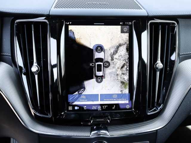 Volvo  Ultimate Dark Recharge Plug-In Hybrid AWD T8 Twin Engine EU6d Allrad HUD StandHZ