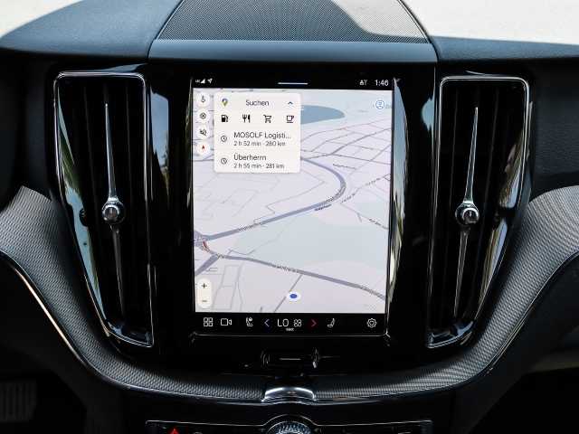 Volvo  Plus Dark 2WD B4 Benzin EU6d StandHZG Leder digitales Cockpit Memory Sitze Sound