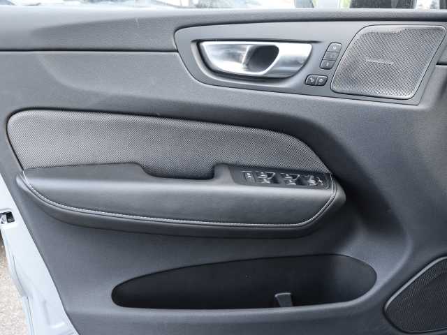 Volvo  Plus Dark Recharge Plug-In Hybrid AWD T8 Twin Engine EU6d StandHZG Leder digital