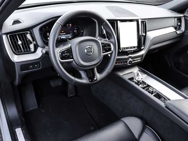 Volvo  Plus Dark Recharge Plug-In Hybrid AWD T8 Twin Engine EU6d StandHZG Leder digital