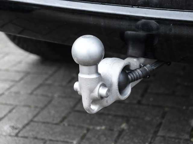 Volvo  Plus Black Edition Recharge Plug-In Hybrid AWD T8 Twin Engine EU6d StandHZG AHK