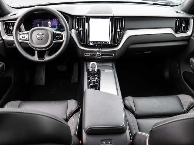 Volvo  Plus Black Edition Recharge Plug-In Hybrid AWD T8 Twin Engine EU6d StandHZG AHK