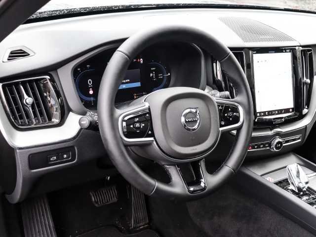 Volvo  Plus Dark Recharge Plug-In Hybrid AWD T8 Twin Engine EU6d StandHZG Leder digital