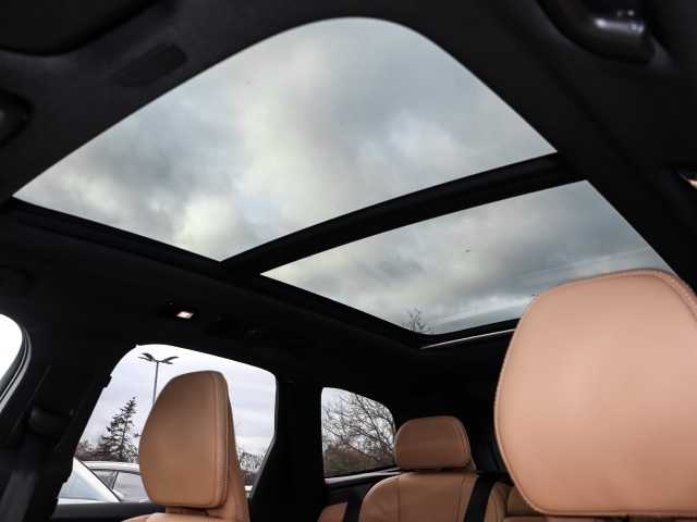 Volvo  Ultra Dark AWD B5 Benzin EU6e HUD AD digitales Cockpit Memory Sitze Soundsystem