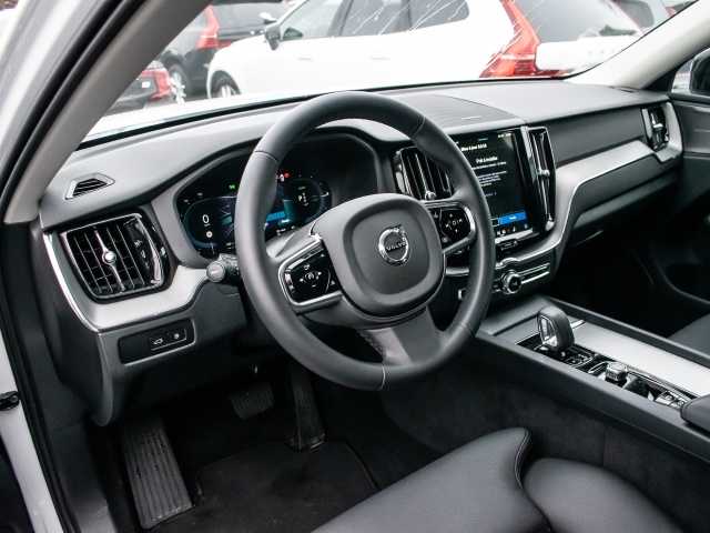 Volvo  Plus Dark Recharge Plug-In Hybrid AWD T8 Twin Engine EU6d StandHZG digitales Coc