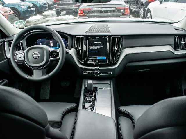 Volvo  Plus Dark Recharge Plug-In Hybrid AWD T8 Twin Engine EU6d StandHZG digitales Coc