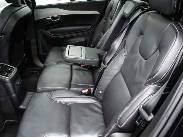 Volvo  Plus Bright Recharge Plug-In Hybrid AWD T8 Twin Engine EU6d 7-Sitzer StandHZG di