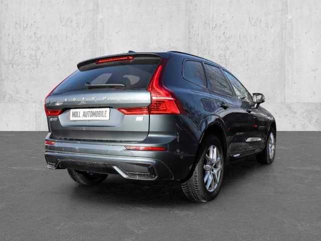 Volvo  Ultra Dark Recharge Plug-In Hybrid AWD T8 Twin Engine EU6d HUD StandHZG digitale