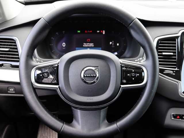 Volvo  Plus Bright AWD B5 Diesel EU6d 7-Sitzer Allrad StandHZG AHK digitales Cockpit Me