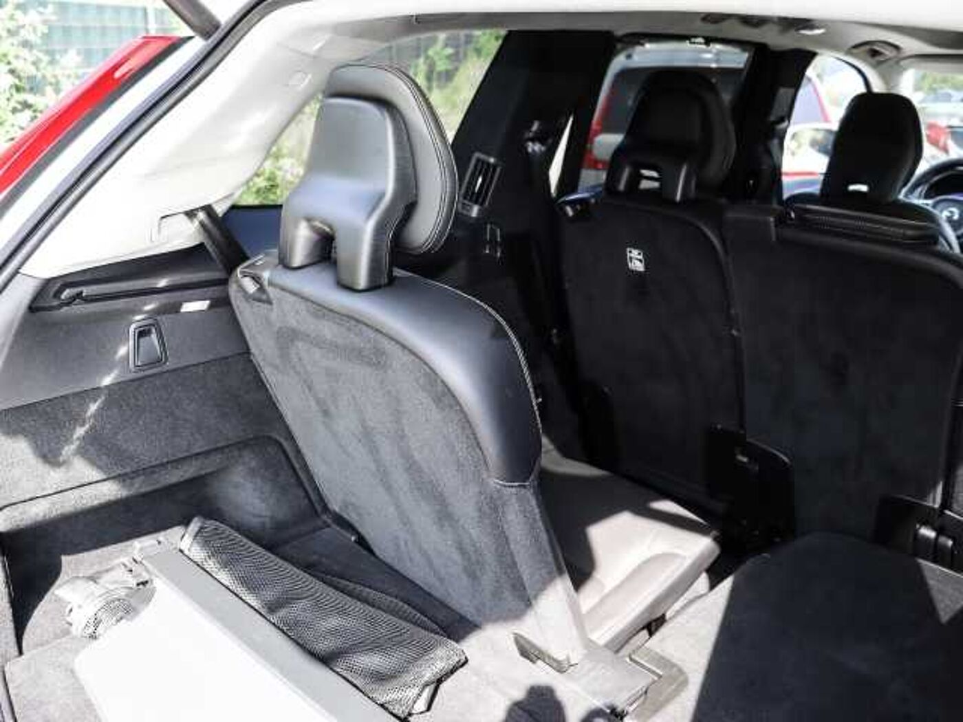 Volvo  Ultimate Bright AWD B5 Diesel EU6d 7-Sitzer Allrad HUD AD StandHZG digitales Coc