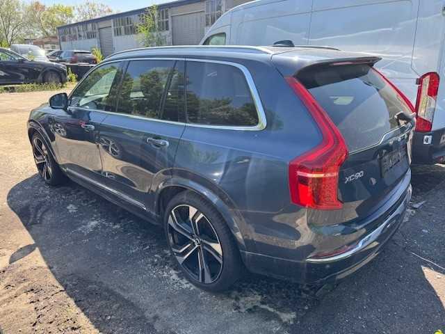 Volvo  Plus Bright AWD B5 Diesel EU6d 7-Sitzer Allrad AD StandHZG digitales Cockpit