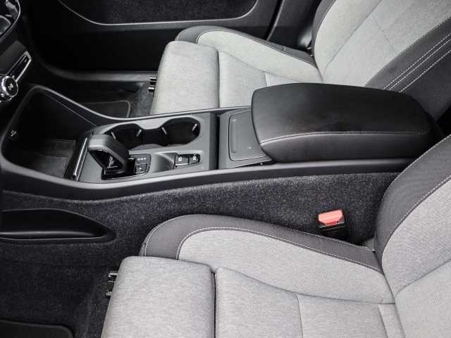 Volvo  Core 2WD B3 EU6d Navi digitales Cockpit Soundsystem LED Scheinwerferreg. El. Hec