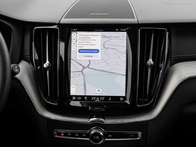 Volvo  Ultimate Dark 2WD B4 Diesel EU6d HUD AD digitales Cockpit Memory Sitze Soundsyst