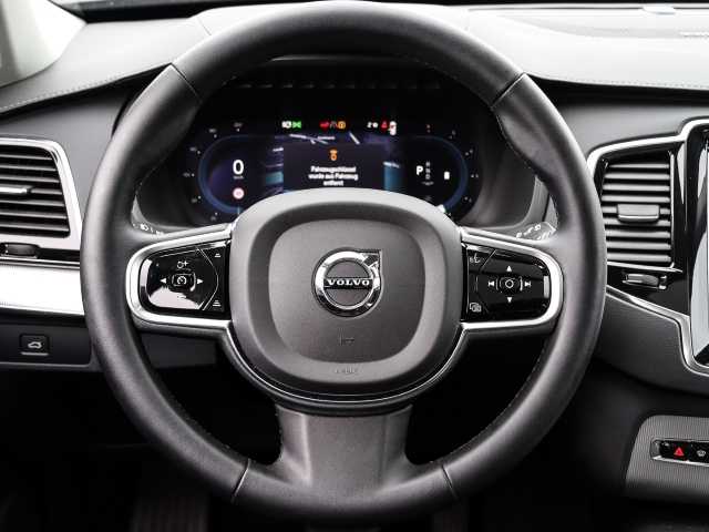 Volvo  Plus Bright AWD B5 Diesel EU6d 7-Sitzer Allrad AD StandHZG digitales Cockpit
