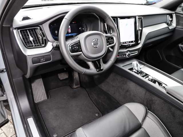 Volvo  Ultimate Dark AWD B5 Benzin EU6d Allrad HUD StandHZG Leder digitales Cockpit Mem