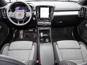 Volvo  Plus Dark 2WD B3 EU6d digitales Cockpit Memory Sitze Soundsystem HarmanKardon LE