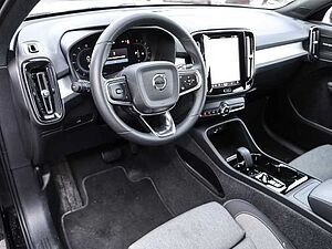 Volvo  Plus Dark 2WD B3 EU6d digitales Cockpit Memory Sitze Soundsystem HarmanKardon LE