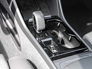 Volvo  Plus Dark 2WD B3 EU6d digitales Cockpit Memory Sitze Soundsystem HarmanKardon LE