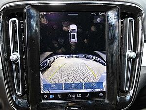 Volvo  Plus Dark 2WD B3 EU6d digitales Cockpit Memory Sitze Soundsystem HarmanKardon LE