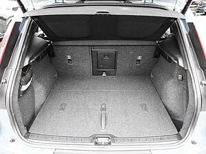 Volvo  Plus Dark 2WD B3 EU6d digitales Cockpit Memory Sitze Soundsystem HarmanKardon LE