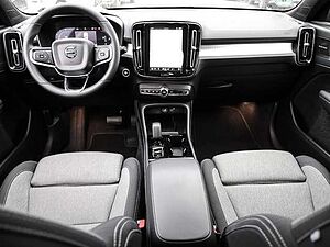Volvo  Plus Dark 2WD B3 EU6d digitales Cockpit Memory Sitze Soundsystem HarmanKardon LE