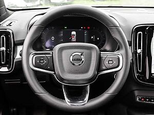 Volvo  Plus Dark 2WD B3 EU6d digitales Cockpit Memory Sitze Soundsystem HarmanKardon LE