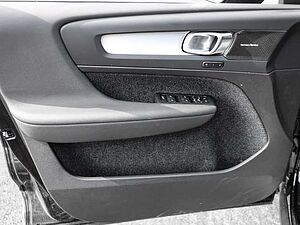 Volvo  Plus Dark 2WD B3 EU6d digitales Cockpit Memory Sitze Soundsystem HarmanKardon LE