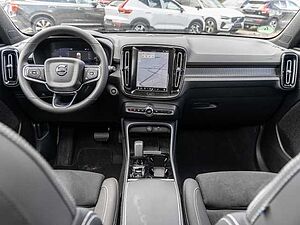 Volvo  Plus Dark 2WD B4 EU6d digitales Cockpit Memory Sitze Soundsystem HarmanKardon 36