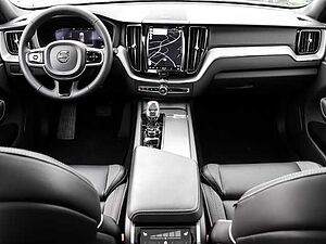 Volvo  Ultimate Dark AWD B5 Benzin EU6d Allrad HUD StandHZG Leder digitales Cockpit Mem