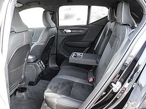 Volvo  Plus Dark 2WD B4 EU6d digitales Cockpit Memory Sitze Soundsystem HarmanKardon 36