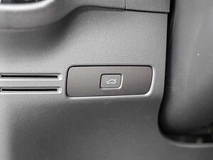 Volvo  Plus Dark 2WD B4 EU6d digitales Cockpit Memory Sitze Soundsystem HarmanKardon 36