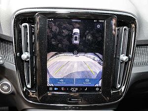 Volvo  Plus Dark 2WD B4 EU6d digitales Cockpit Memory Sitze Soundsystem HarmanKardon 36