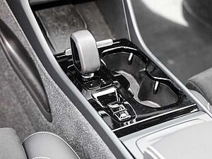 Volvo  Plus Dark 2WD B4 EU6d digitales Cockpit Memory Sitze Soundsystem HarmanKardon 36