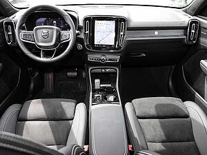 Volvo  Plus Dark 2WD B4 EU6d digitales Cockpit Memory Sitze Soundsystem HarmanKardon 36