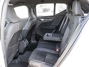 Volvo  Plus Dark 2WD B4 EU6d digitales Cockpit Memory Sitze Soundsystem HarmanKardon 36
