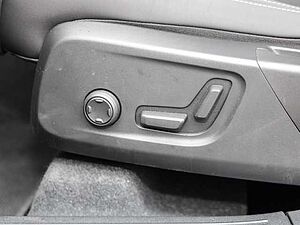 Volvo  Plus Dark 2WD B4 EU6d digitales Cockpit Memory Sitze Soundsystem HarmanKardon 36