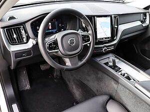 Volvo  Plus Dark 2WD B4 Diesel EU6d digitales Cockpit Memory Sitze Soundsystem HarmanKa