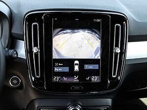 Volvo  Plus Dark Recharge Plug-In Hybrid 2WD T4 Twin Engine EU6d StandHZG Navi digitale