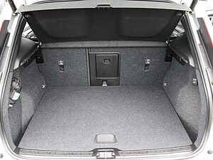 Volvo  Plus Dark Recharge Plug-In Hybrid 2WD T5 Twin Engine EU6d StandHZG Navi digitale