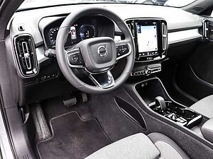 Volvo  Plus Dark Recharge Plug-In Hybrid 2WD T5 Twin Engine EU6d StandHZG Navi digitale