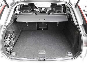 Volvo  Ultimate Dark Recharge Plug-In Hybrid AWD T8 Twin Engine EU6d Allrad HUD StandHZ