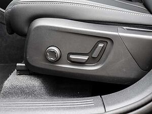 Volvo  Plus Dark 2WD B4 EU6d digitales Cockpit Memory Sitze Soundsystem HarmanKardon 36