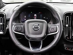 Volvo  Plus Dark 2WD B4 EU6d digitales Cockpit Memory Sitze Soundsystem HarmanKardon 36