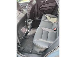 Volvo  Plus Dark AWD B5 Benzin EU6d Allrad Leder digitales Cockpit Memory Sitze Soundsy