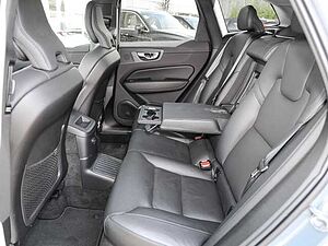Volvo  Ultimate Dark Recharge Plug-In Hybrid AWD T8 Twin Engine EU6d Allrad HUD StandHZ