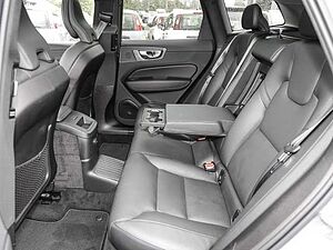 Volvo  Ultimate Dark Recharge Plug-In Hybrid AWD T8 Twin Engine EU6d Allrad HUD StandHZ