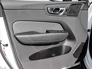 Volvo  Ultimate Dark Recharge Plug-In Hybrid AWD T8 Twin Engine EU6d Allrad HUD StandHZ