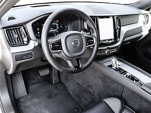 Volvo  Ultimate Dark Recharge Plug-In Hybrid AWD T8 Twin Engine EU6d Allrad HUD StandHZ