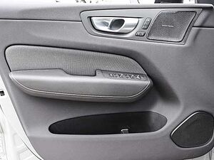 Volvo  Ultimate Dark Recharge Plug-In Hybrid AWD T8 Twin Engine EU6d Allrad HUD StandHZ