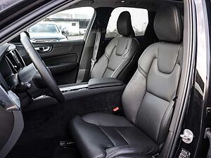 Volvo  Ultimate Dark Recharge Plug-In Hybrid AWD T8 Twin Engine EU6d Allrad HUD StandHZ